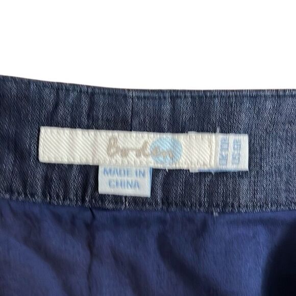 Boden front button up denim skirt with pockets size 6, adorable - Picture 3 of 3